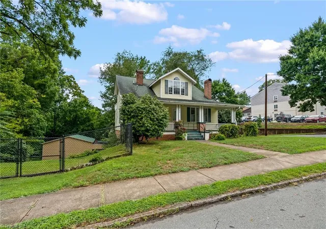 Photo 1 of Sale Pending at 702 Granville Dr SW, Winston Salem, NC 27101 | MLS# 1227540 | Listing updated on 2026-10-13