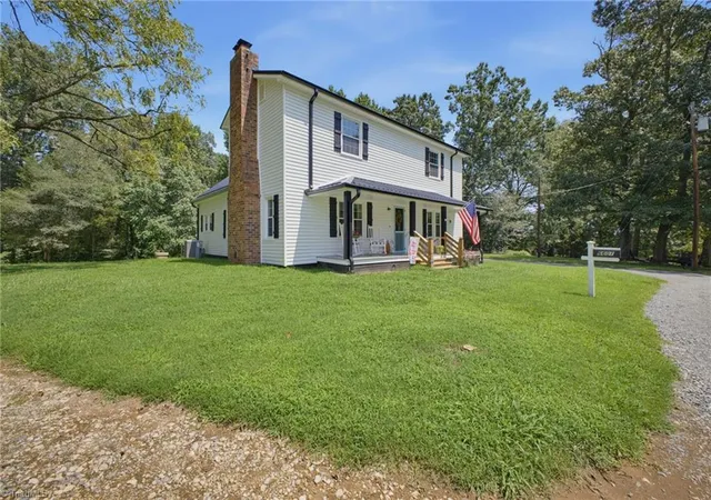 Photo 3 of Single family home for sale at 6601 Old Us Hwy 421, East Bend, NC 27018 | MLS# 1231227 | Listing updated on 2026-09-28