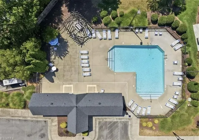 19th image of 4410 Carlys Wy, Greensboro, NC 27410 | MLS# 1214074