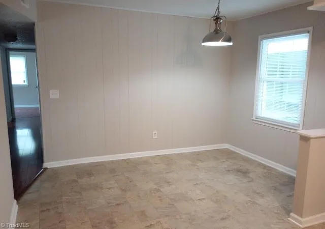 Photo 4 of Single family home for sale at 2713 Ernest St, High Point, NC 27263 | MLS# 1227878 | Listing updated on 2026-08-20