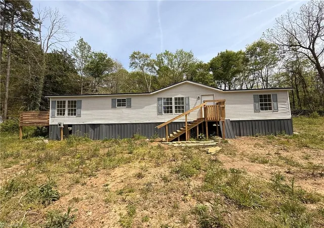Photo 1 of Land for sale at 620 Frank Fleer Rd, Lexington, NC 27292 | MLS# 1215744 | Listing updated on 2026-08-31