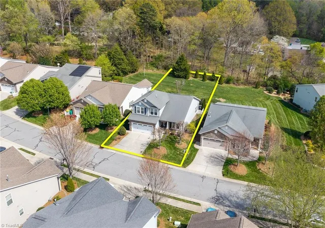 Photo 3 of Single family home for sale at 5733 Woodside Forest Trl, Lewisville, NC 27023 | MLS# 1214793 | Listing updated on 2026-08-19
