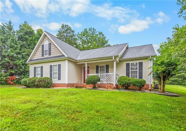 Photo 2 of Single family home for sale at 155 Monroe St, Winston Salem, NC 27104 | MLS# 1228928 | Listing updated on 2026-08-28