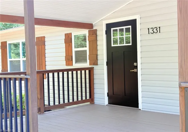 Photo 3 of Manufactured home for sale at 1331 Lynndale Dr, Winston Salem, NC 27106 | MLS# 1231429 | Listing updated on 2026-09-11