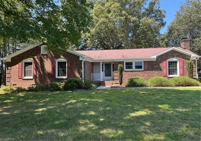 Photo 1 of Single family home for sale at 160 Summerglen Dr, Lewisville, NC 27023 | MLS# 1233477 | Listing updated on 2026-09-09