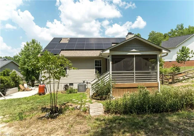 26th image of 240 Cloverfield Ct, Winston Salem, NC 27127 | MLS# 1226593