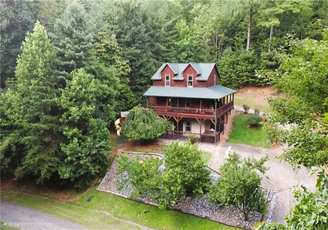 Photo 2 of Single family home for sale at 1647 Staghorn Rd, Purlear, NC 28665 | MLS# 1230506 | Listing updated on 2026-09-02