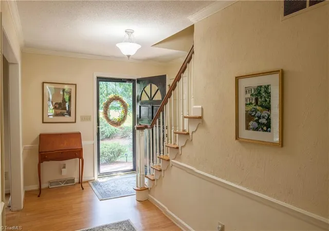 Photo 4 of Sale Pending at 5015 Edinborough Rd, Greensboro, NC 27406 | MLS# 1226148 | Listing updated on 2026-09-15