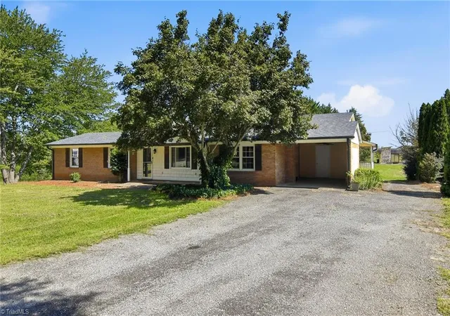 Photo 3 of Sale Pending at 1728 Old Stage Rd, Yadkinville, NC 27055 | MLS# 1234042 | Listing updated on 2026-09-04