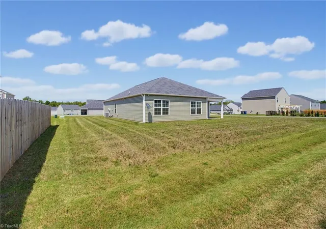 4th image of 122 Stone River Wy, Mayodan, NC 27027 | MLS# 1229680