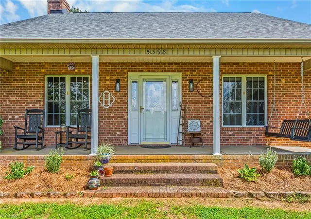 Photo 2 of Sale Pending at 5398 B Reidsville Rd, Walkertown, NC 27051 | MLS# 1229920 | Listing updated on 2026-09-12