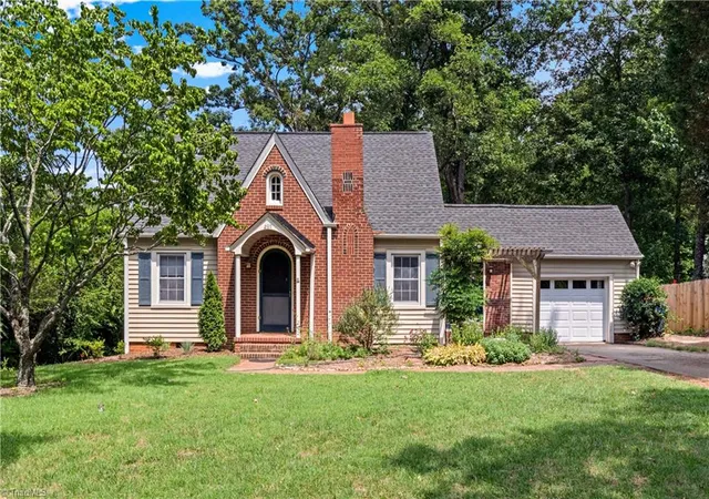 1st image of 2117 N Peace Haven Rd, Winston Salem, NC 27106 | MLS# 1227164