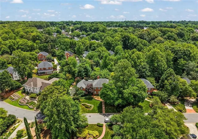 2nd image of 1457 Ridgemere Ln, Winston Salem, NC 27106 | MLS# 1225677