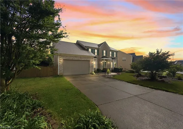 1st image of 4332 Southern Oak Dr, High Point, NC 27265 | MLS# 1221848