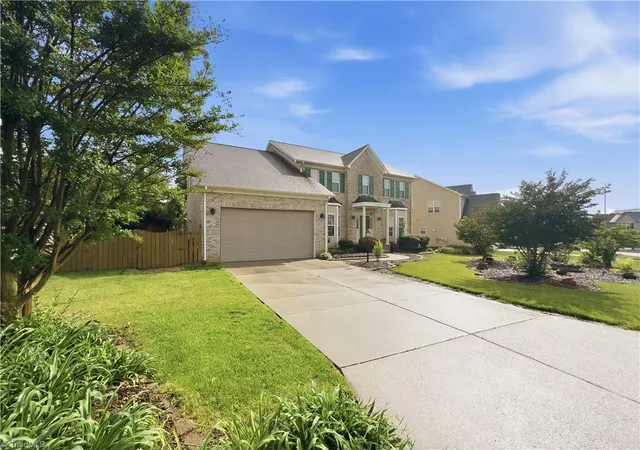 50th image of 4332 Southern Oak Dr, High Point, NC 27265 | MLS# 1221848