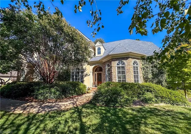 5th image of 900 Jefferson Wood Ln, Greensboro, NC 27410 | MLS# 1208946