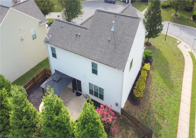 3rd image of 3008 Mirasol Ct, Walkertown, NC 27051 | MLS# 1227459