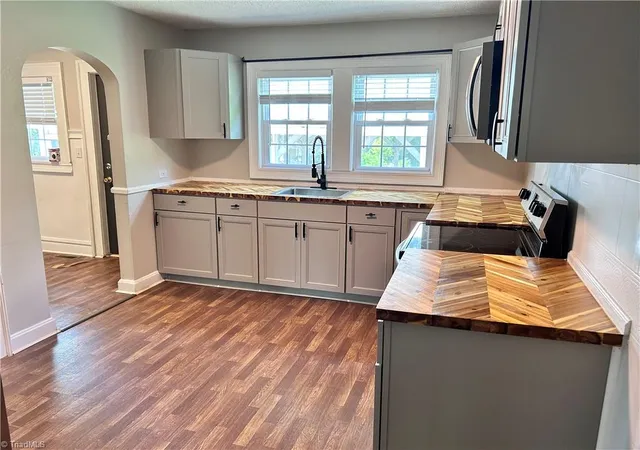 4th image of 1209 Filbert Pl, High Point, NC 27260 | MLS# 1227125