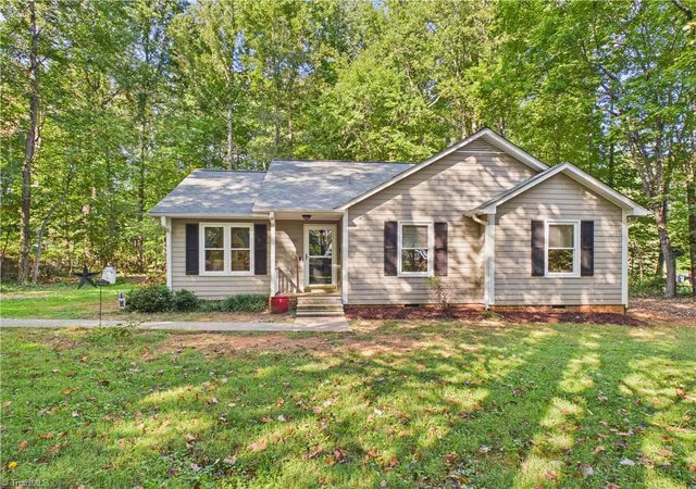 Photo 1 of Sale Pending at 1402 Sundown Dr, Mebane, NC 27302 | MLS# 1238135 | Listing updated on 2026-10-23