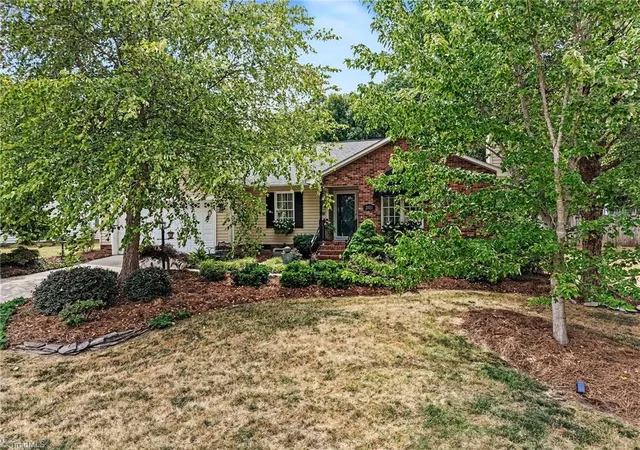 Homes for sale in Thomasville, NC | 2023 Priya St, Thomasville, NC 27360 | MLS# 1226516