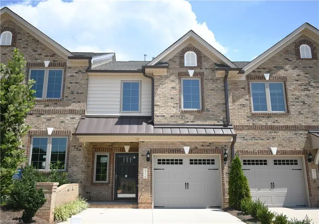 Photo 1 of Single family home for sale at 4704 Willowstone Dr, High Point, NC 27265 | MLS# 1229166 | Listing updated on 2026-08-05