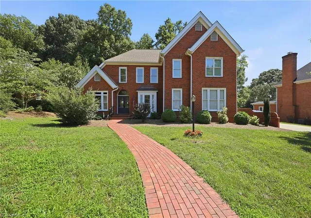 Photo 1 of Single family home for sale at 6620 Village Brk Trl, Clemmons, NC 27012 | MLS# 1227880 | Listing updated on 2026-09-05