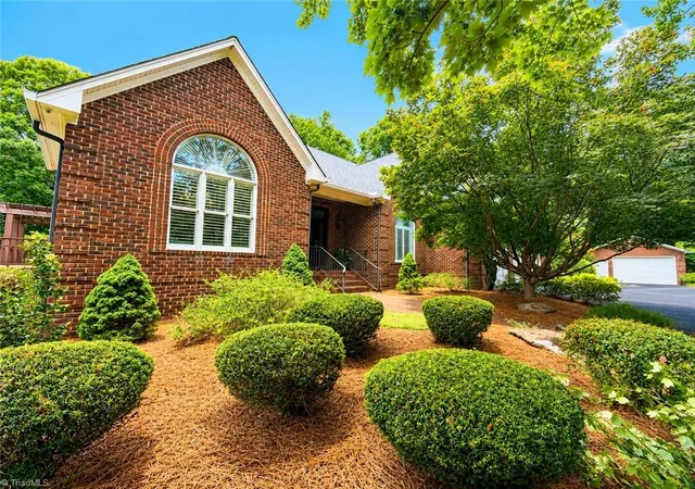 Photo 2 of Single family home for sale at 527 Nassau Trl, Asheboro, NC 27205 | MLS# 1226973 | Listing updated on 2026-07-12