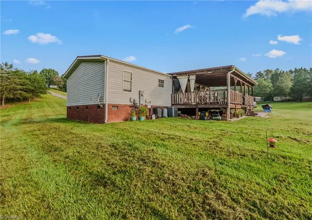 Photo 3 of Sale Pending at 171 Clover Ln, Mount Airy, NC 27030 | MLS# 1233837 | Listing updated on 2026-09-19