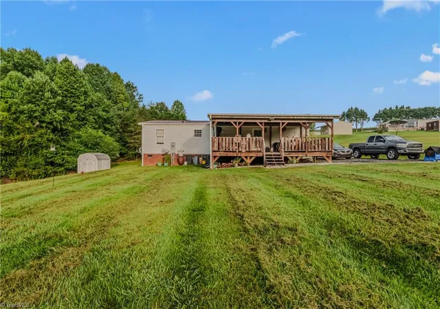Photo 3 of Sale Pending at 171 Clover Ln, Mount Airy, NC 27030 | MLS# 1233837 | Listing updated on 2026-09-19