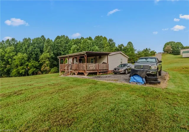 Photo 4 of Sale Pending at 171 Clover Ln, Mount Airy, NC 27030 | MLS# 1233837 | Listing updated on 2026-09-19