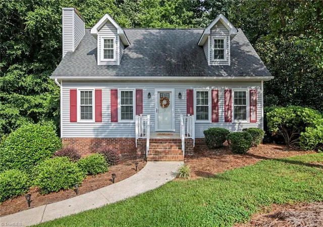 Photo 2 of Single family home for sale at 103 Edgedale Ct, Kernersville, NC 27284 | MLS# 1231410 | Listing updated on 2026-08-18