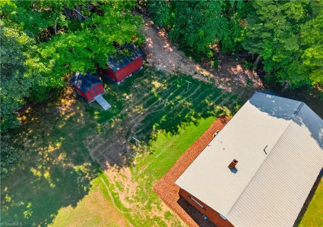 Photo 3 of Single family home for sale at 248 Croomcrest Rd, Asheboro, NC 27205 | MLS# 1233470 | Listing updated on 2026-08-25
