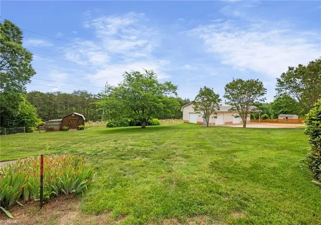 Photo 3 of Single family home for sale at 243 Farmingdale Ave, Winston Salem, NC 27107 | MLS# 1222366 | Listing updated on 2026-10-19