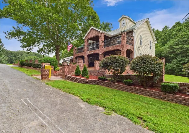 2nd image of 3281/3293 Skyhaven Rd, Randleman, NC 27317 | MLS# 1193749