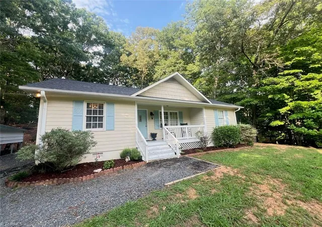 1st image of 1088 Country Pl Rd, Asheboro, NC 27203 | MLS# 1231343