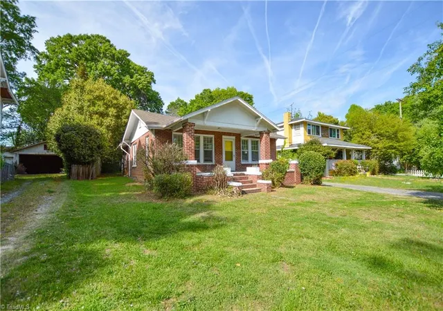 3rd image of 705 Lexington Ave, High Point, NC 27262 | MLS# 1216226