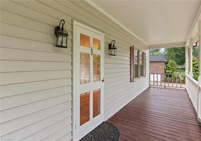 4th image of 1912 Inman Cir, Mount Airy, NC 27030 | MLS# 1229169