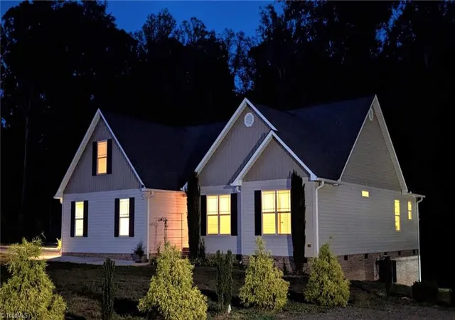 Photo 2 of Single family home for sale at 8430 Rumbley Rd, Summerfield, NC 27358 | MLS# 1227789 | Listing updated on 2026-09-01