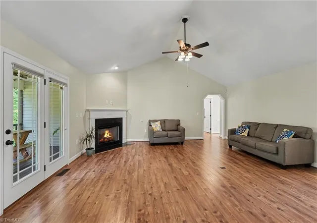 Photo 4 of Single family home for sale at 8430 Rumbley Rd, Summerfield, NC 27358 | MLS# 1227789 | Listing updated on 2026-09-01