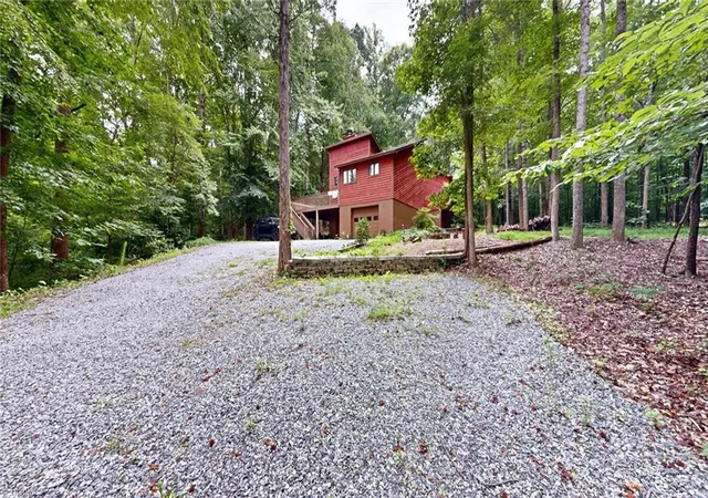2nd image of 689 Barker Rd, Winston Salem, NC 27107 | MLS# 1227687