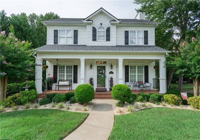 2nd image of 308 Cotswold Ln, King, NC 27021 | MLS# 1231507
