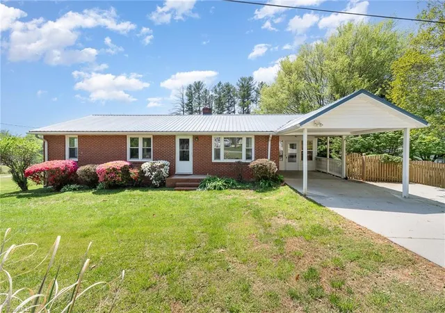 Photo 1 of Sale Pending at 1711 Ploughboy Ln, Winston Salem, NC 27103 | MLS# 1179895 | Listing updated on 2026-10-24