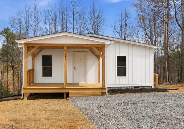 Homes for sale in Ronda, NC | Little Elkin Church Rd, Ronda, NC 28670 | MLS# 1222268