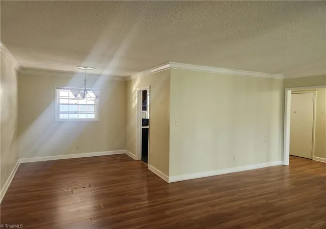 Photo 4 of Single family home for sale at 2922 Ramsgate Ct, Winston Salem, NC 27106 | MLS# 1233579 | Listing updated on 2026-09-18