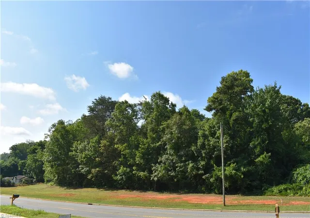 3rd image of 1380 Motor Rd, Winston Salem, NC 27105 | MLS# 1227380