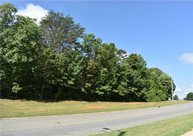 4th image of 1380 Motor Rd, Winston Salem, NC 27105 | MLS# 1227380