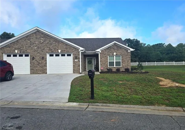 Photo 1 of Single family home for sale at 116 Sanderlyn Ct, Eden, NC 27288 | MLS# 1229720 | Listing updated on 2026-08-06