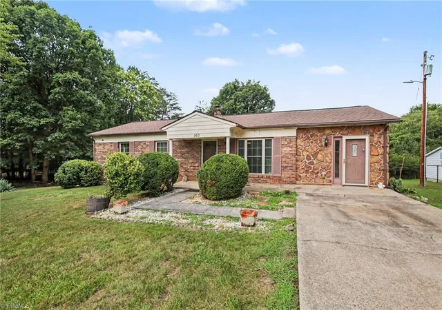 Photo 3 of Single family home for sale at 160 Ward Rd, Eden, NC 27288 | MLS# 1228936 | Listing updated on 2026-09-04