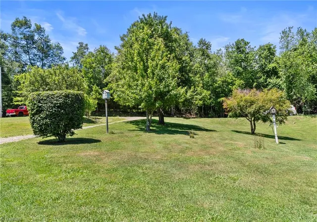 Homes for sale in Glade Valley, NC | 78 Stardust Ln, Glade Valley, NC 28627 | MLS# 1226050