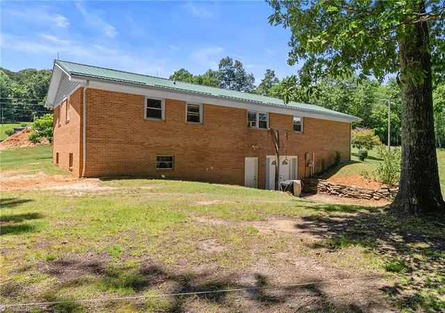 Homes for sale in Glade Valley, NC | 78 Stardust Ln, Glade Valley, NC 28627 | MLS# 1226050